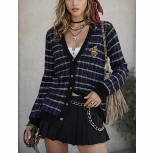 Alice and the Pirates Wool aid Long Sleeve Button-Front V-Neck Cardigan Blue